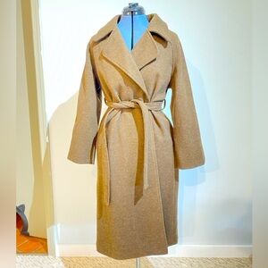 Winter Classical Belt Retro Loose Women’s Coat Casual Brown. Size L (40-42)
